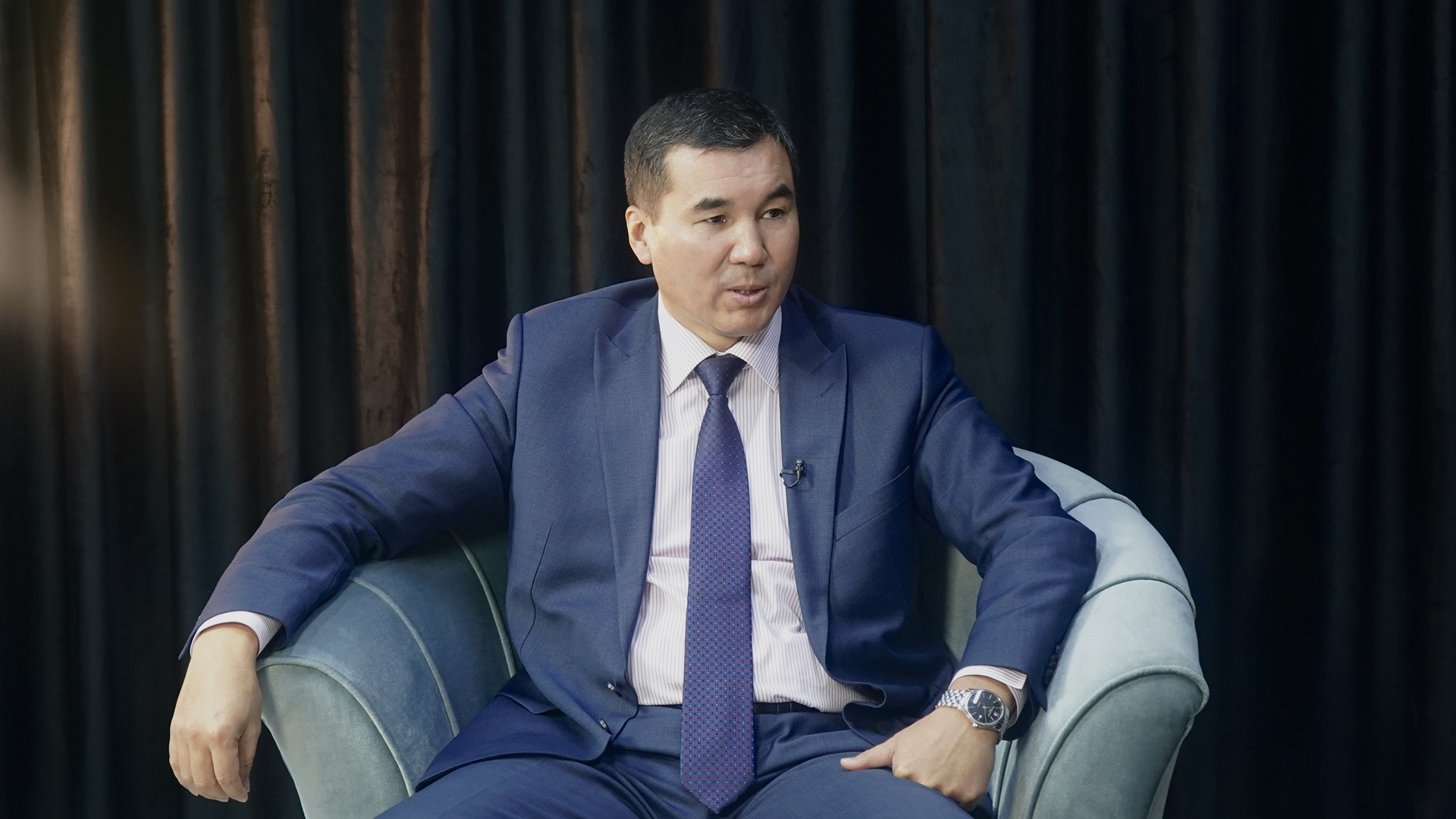 БШКнын мүчөсү добуштарды саноонун тартибин түшүндүрдү