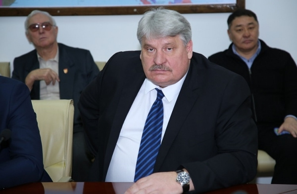 «Кыргыз темир жолунун» мурунку башчысы Василий Дашковдун уулу үй камагында экени маалым болду