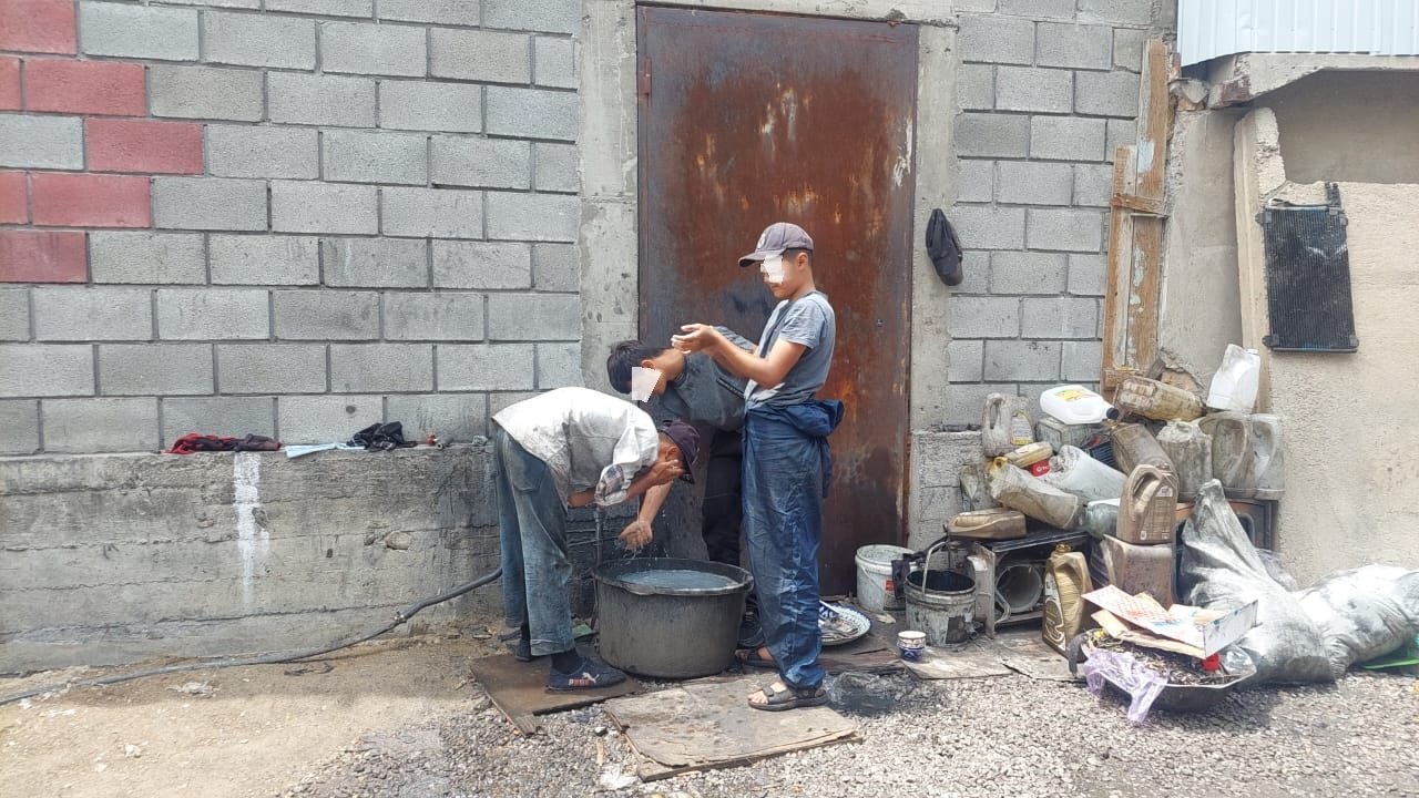 Ош шаарында оор ишке тартылган өспүрүмдөр аныкталып, реабилитациялык борборго жөнөтүлдү