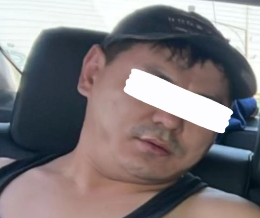 Ошто өзүн УКМКнын кызматкери катары тааныштырып, акча алган шектүү кармалды