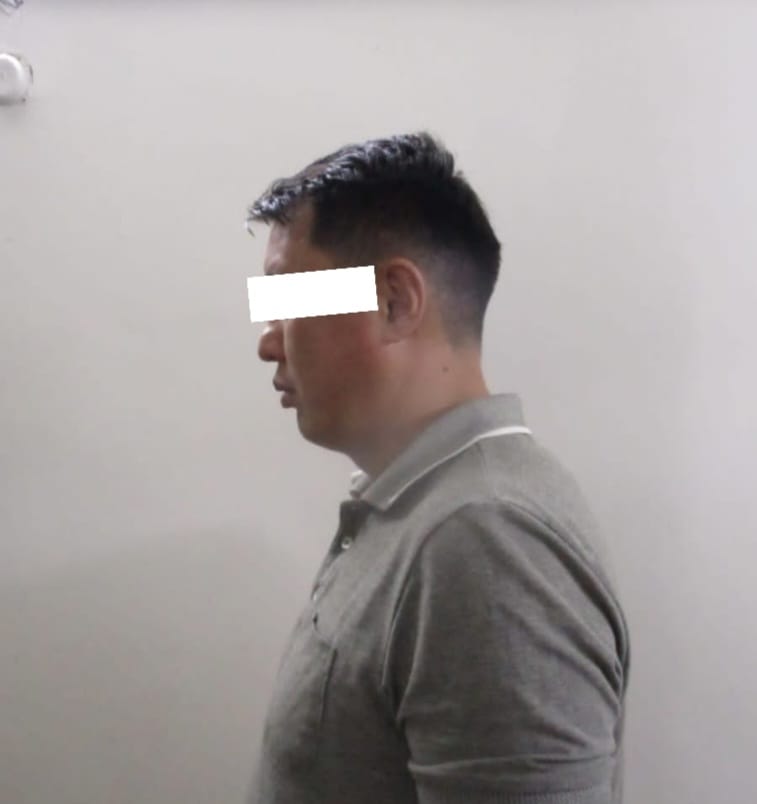 Блогер Улукбек Карыбек уулу убактылуу кармоочу жайга киргизилди. Ал бейбаштыкка шектелип жатат