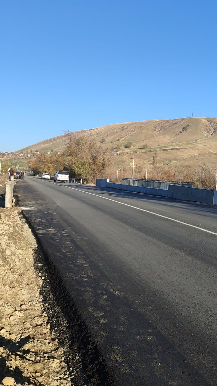 "Бүгүн бүтүрбөсөң өлөсүң". Заречное айылындагы көпүрө куруу иши аяктады