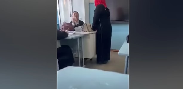 "Баламды коргодум". Окуучунун апасы эмне үчүн мугалимди урушуп, ыйлатканын айтты