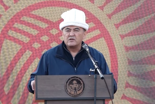 Камчыбек Ташиев: "Күнү-түнү иштесек да, коррупцияны жок кыла албай жатабыз"